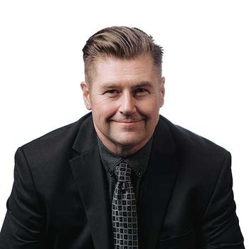 Portrait of Matt Walker, REALTOR®, Associate Broker