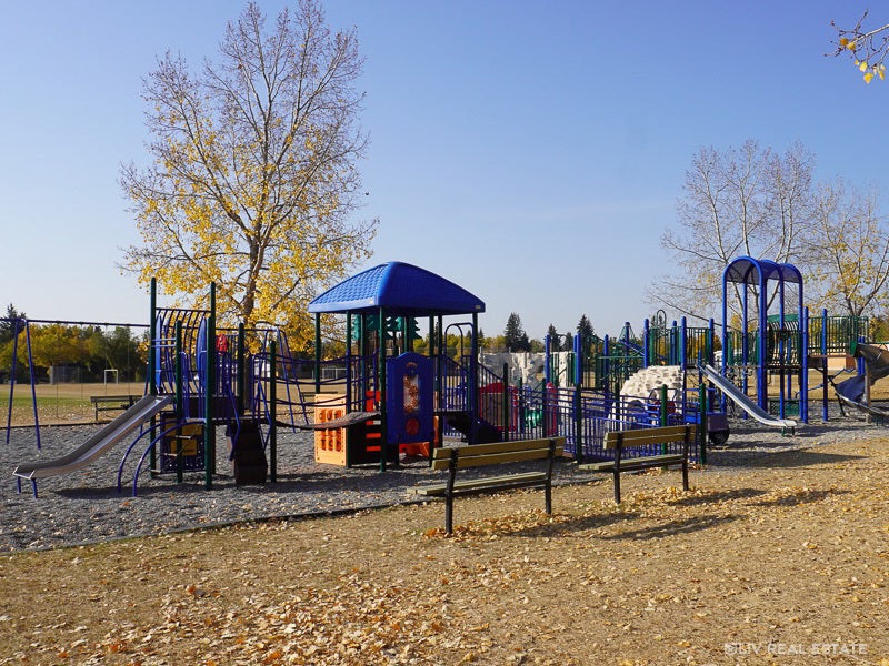 Chinook Park-Calgary-Community Playground