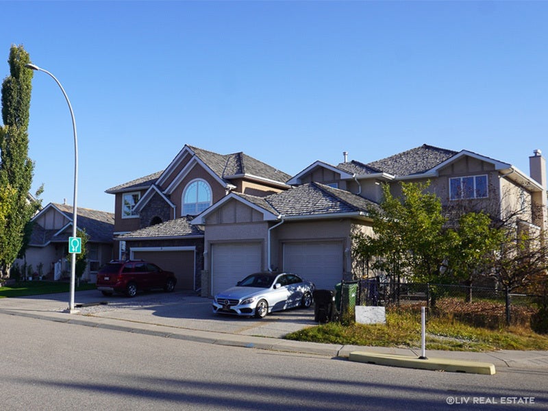 Hidden Valley-Calgary-Community Scene