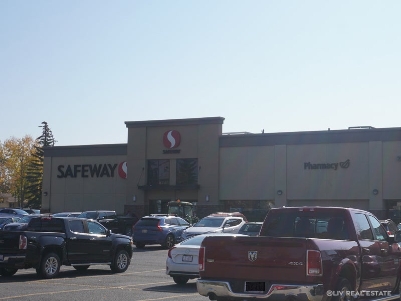 Woodbine-Calgary-Community Safeway