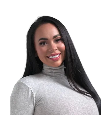 Portrait of Brittany Chaplin, REALTOR®, Associate.